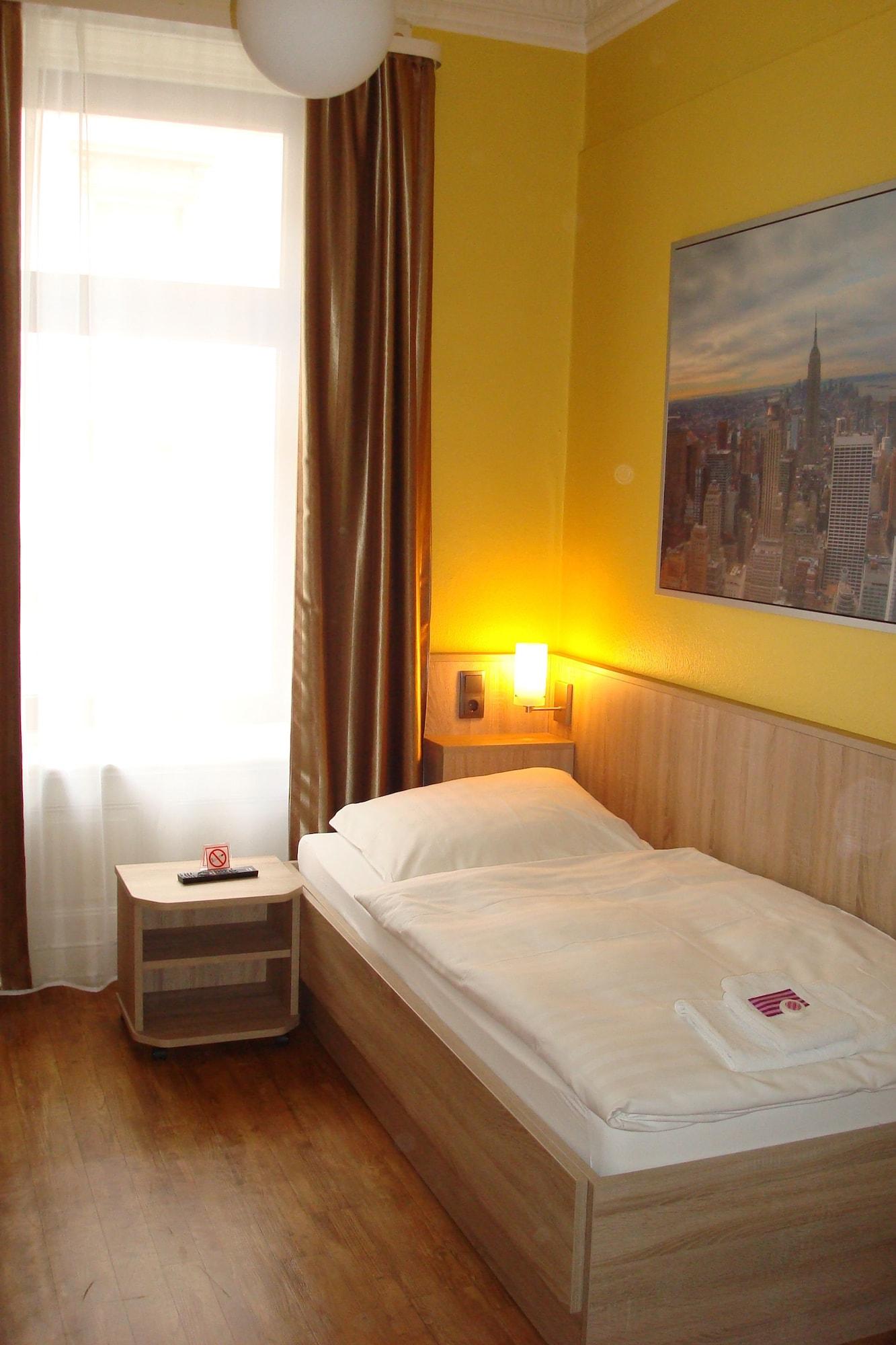 Hotel Kieler Hof Am Hauptbahnhof - Hamburg Central Station 외부 사진