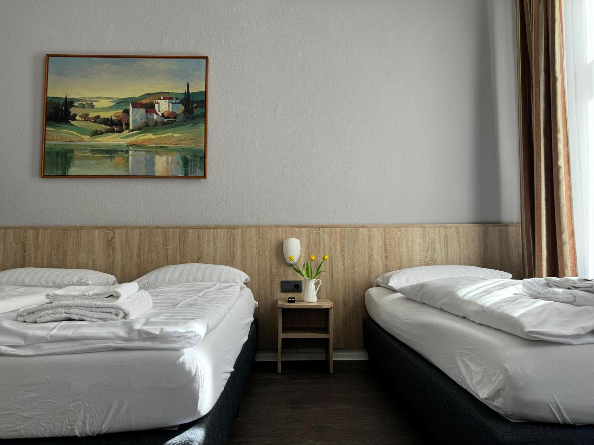 Hotel Kieler Hof Am Hauptbahnhof - Hamburg Central Station 외부 사진
