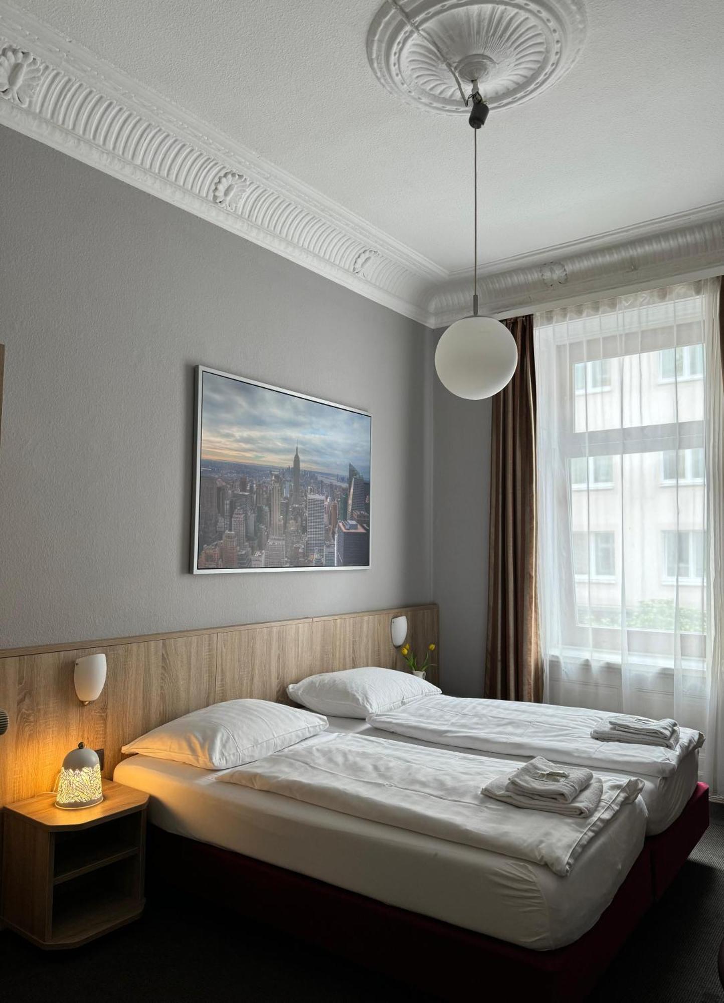Hotel Kieler Hof Am Hauptbahnhof - Hamburg Central Station 외부 사진