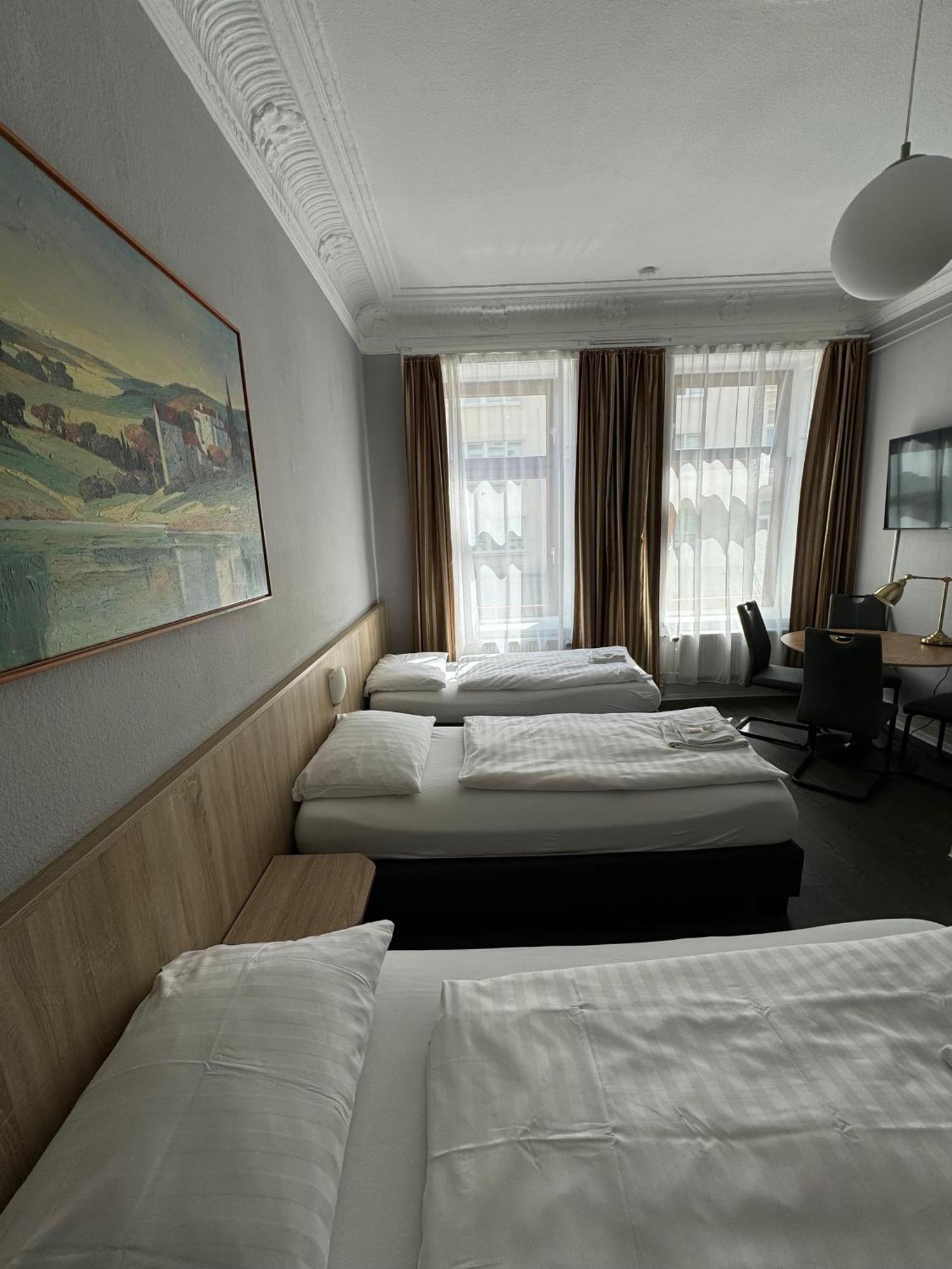 Hotel Kieler Hof Am Hauptbahnhof - Hamburg Central Station 외부 사진