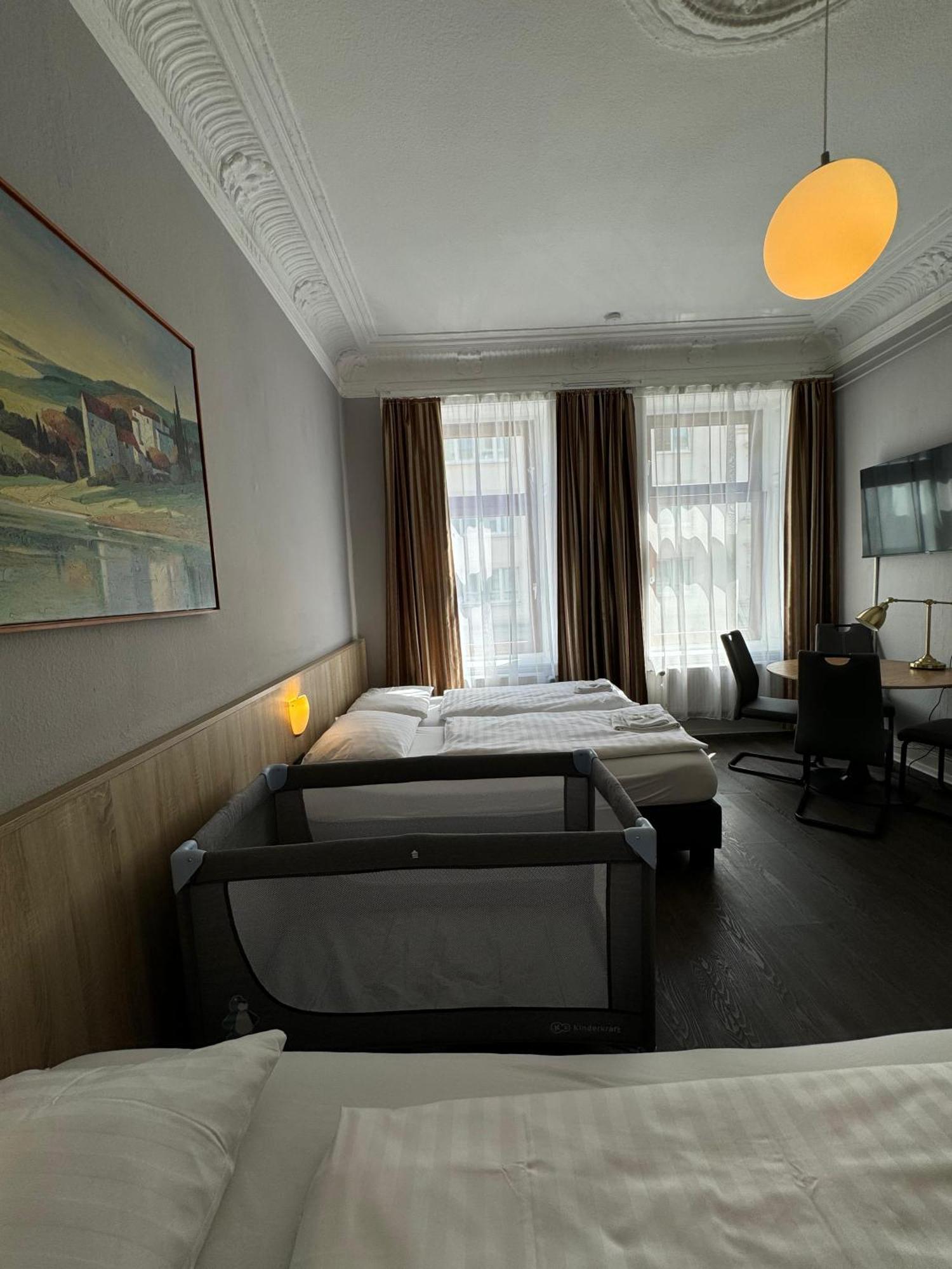 Hotel Kieler Hof Am Hauptbahnhof - Hamburg Central Station 외부 사진