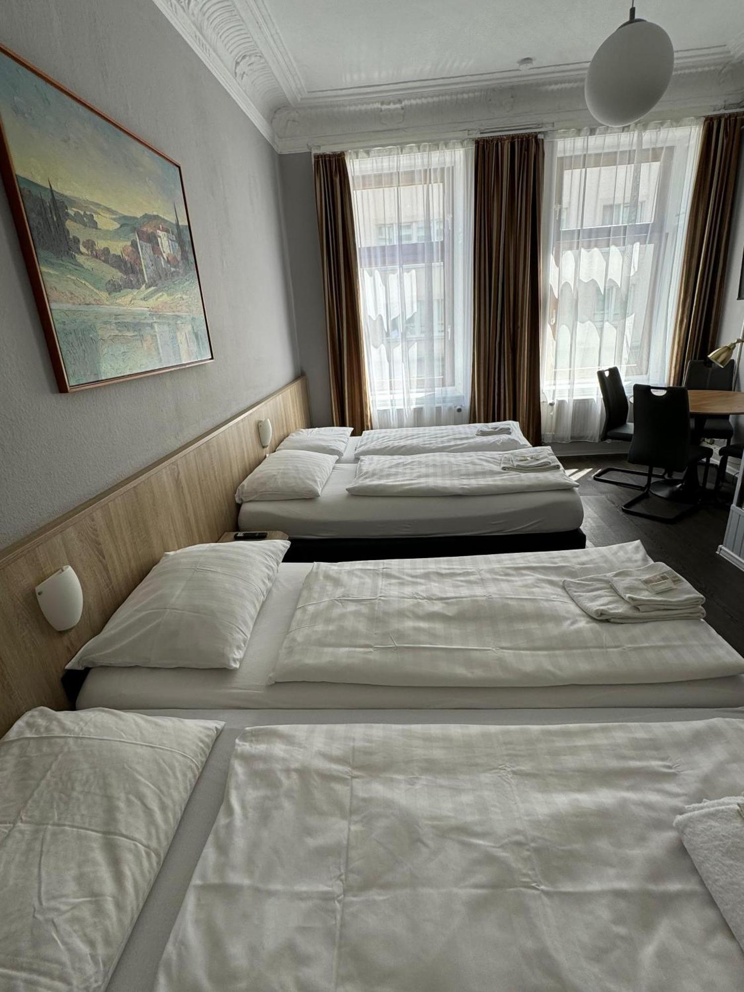 Hotel Kieler Hof Am Hauptbahnhof - Hamburg Central Station 외부 사진